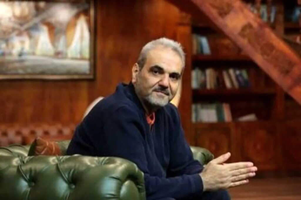 کنایه خیابانی به فوتبالیست ها در دیدار با علیرضا دبیر; آنها بر خلاف کشتی فقط می بازند