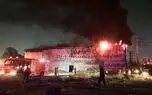 آتش‌سوزی گسترده در کارگاه تولید مواد پلاستیکی جاده ساوه