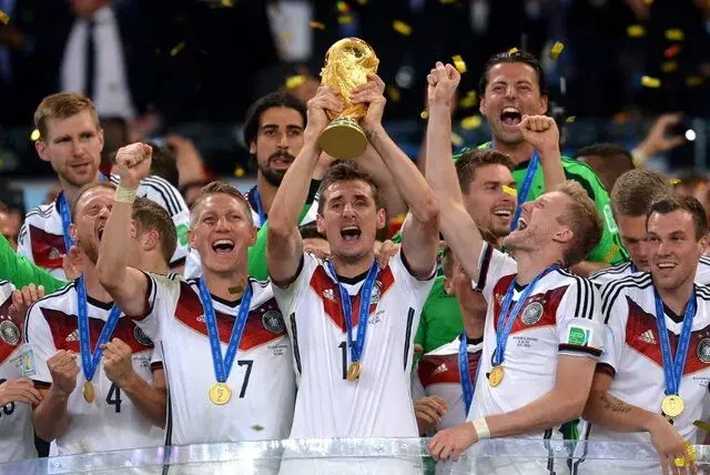 آقای رکورددار در جام های جهانی