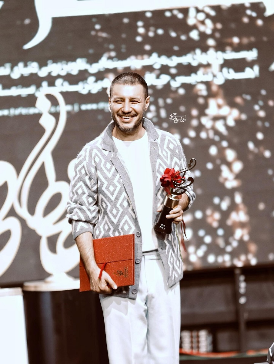 جواد عزتی در جشن حافظ 2-1404