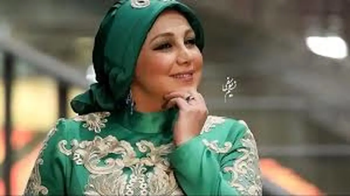 بهنوش بختیاری در کنار خانواده جمشید هاشم پور