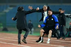 حاضریم در زمین حریفان بازی کنیم/اجازه نمی دهند روی نیمکت بنشینم