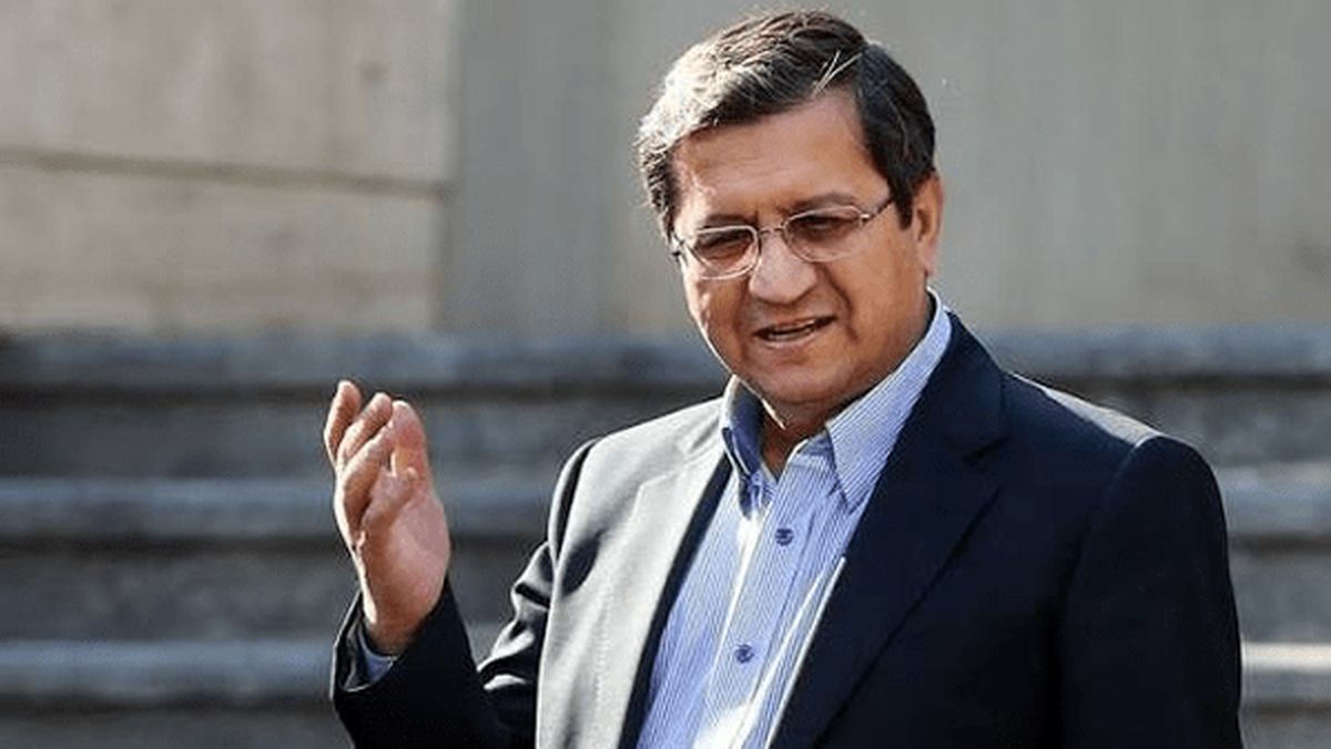 واکنش همتی به صف میلیونی ازدواج/ وام ارزی تک نرخی است