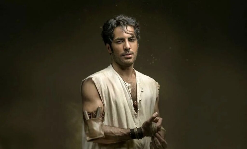 سبک خاطره انگیز و خاص رحیم نجار بامد خمار در یک رویداد هنری