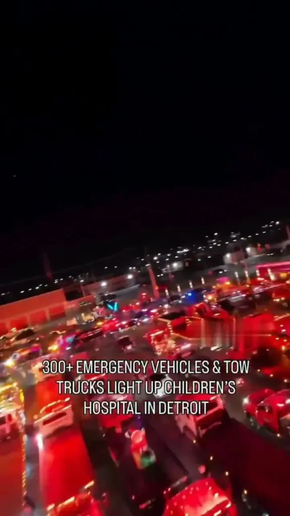 رژه نورانی خودروهای امدادی برای کودکان بستری در بیمارستان