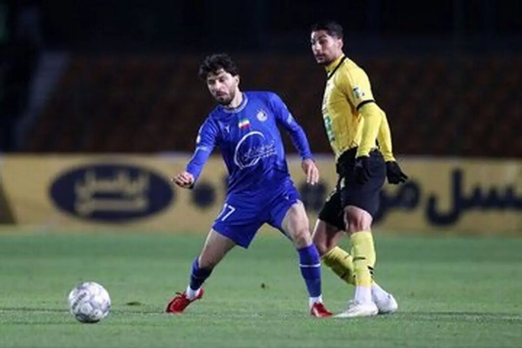 پوستر باشگاه سپاهان برای بازی با استقلال با کنایه از پرسپولیس/ عکس