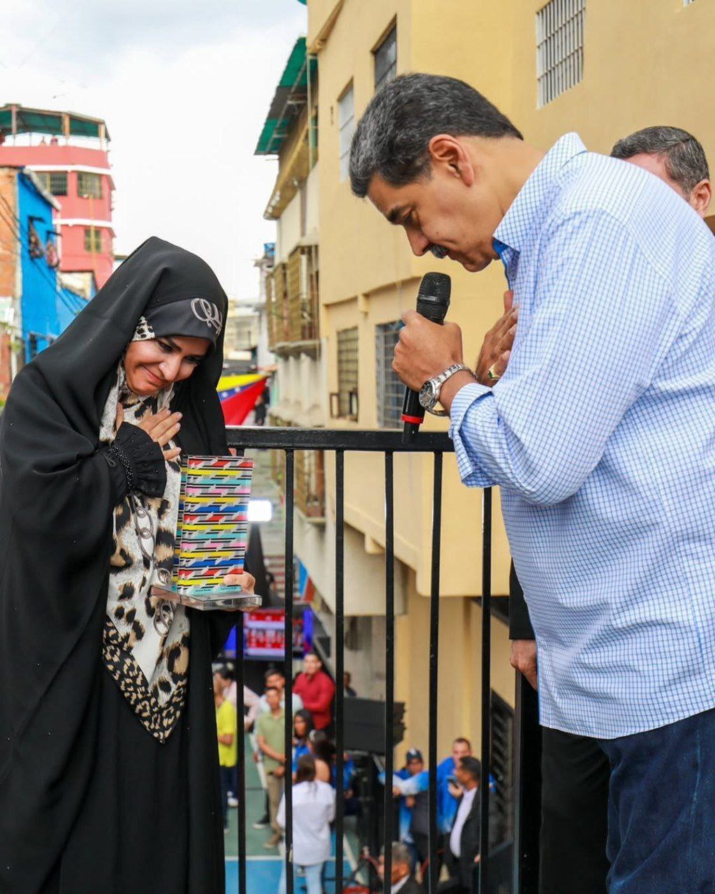                                                                                                                         آخرین ایرانی مورد تقدیر مادورو                      