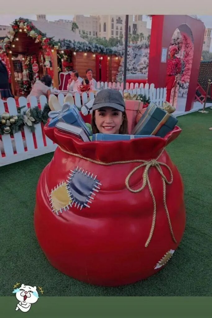 شبنم قلی خانی در کیسه هدایای کریسمس 1