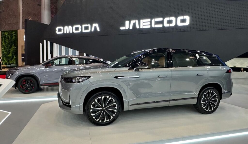 واردات خودرو در بن بست بانک مرکزی را