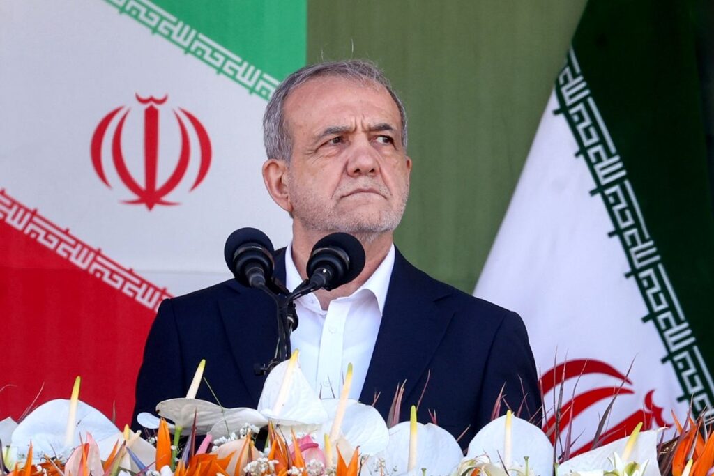 پزشکان: حالا مابه التفاوت گرانی ارز را به حساب مردم واریز می کنیم