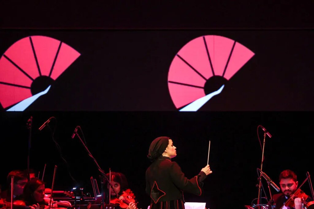 ارکستر دیالوگ و روایت