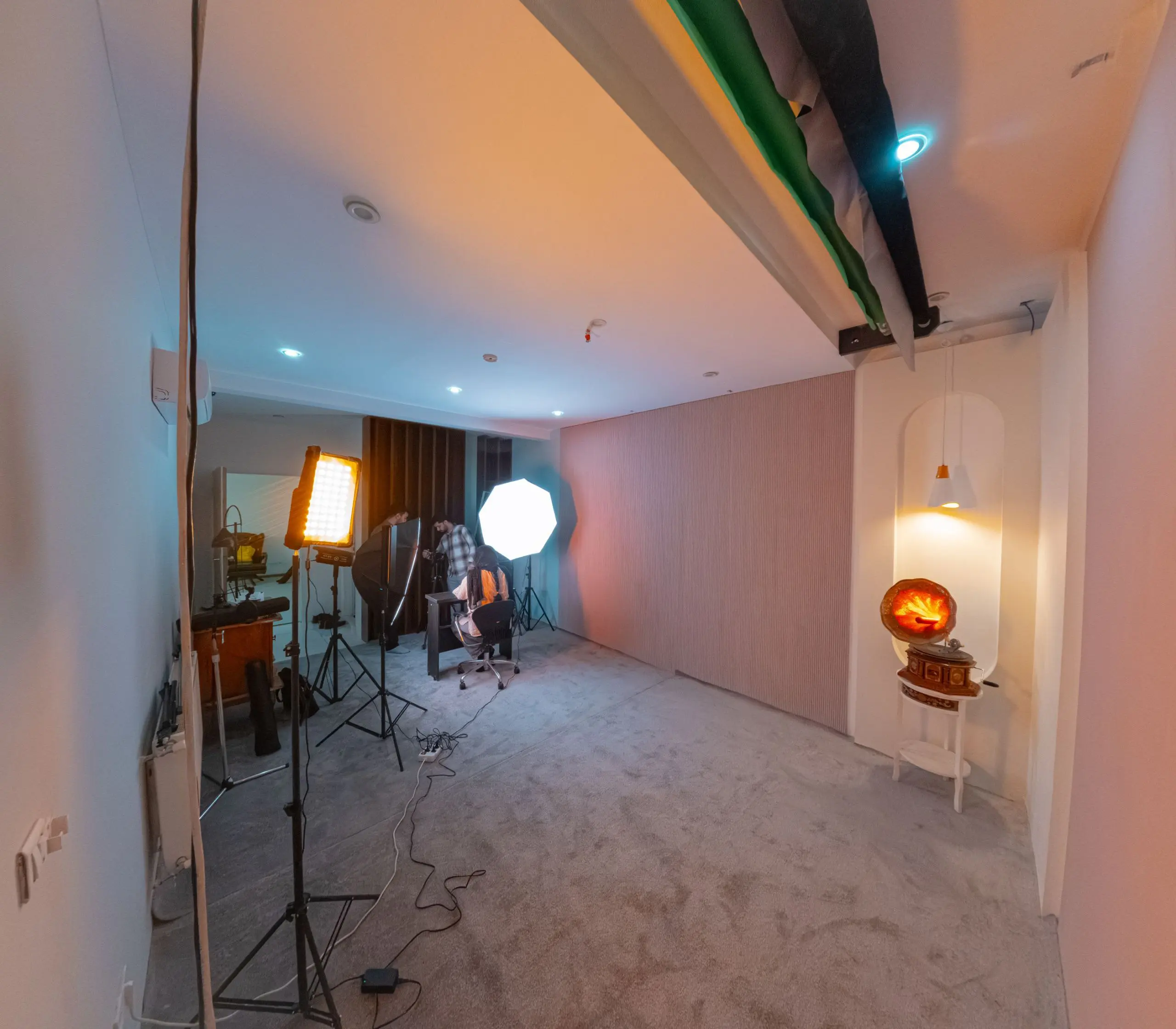 photo_۲۰۲۶-۰۱-۰۵_۲۱-۵۹-۲۵