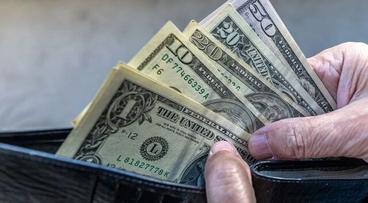 افزایش قیمت دلار در صرافی ها