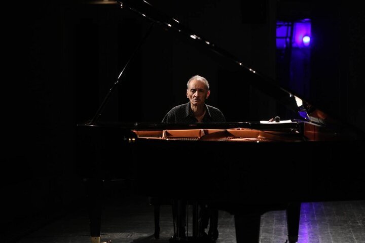 جزییات یک شب موزیکال در تالار رودکی; نشی برای بزرگترها بازی می کند