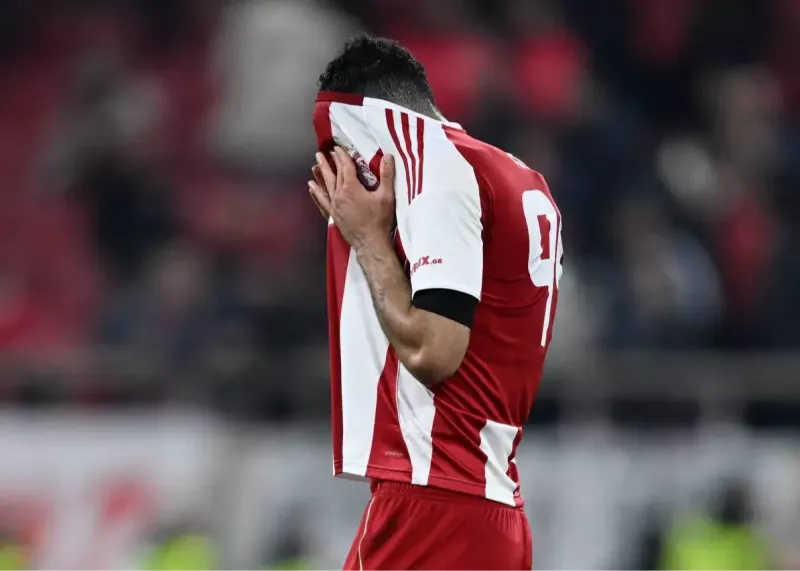 اشتباه بزرگ طارمی و تنبیه سریع!