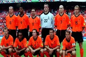 تغییر چهره ستاره‌های هلند پس از ۲۵ سال؛ از یورو ۲۰۰۰ تا امروز/ ویدئو