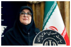 مهاجرانی: کاهش تعرفه واردات خودرو در دستور کار است