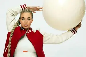 زنی که حاضر نشد بخاطر پول برای کریس رونالدو پاپوش بدوزد!