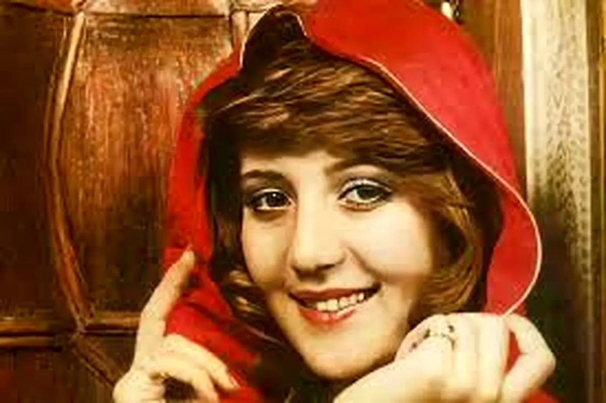 تغییر چهره عجیب نوش آفرین در تصاویر دیروز 