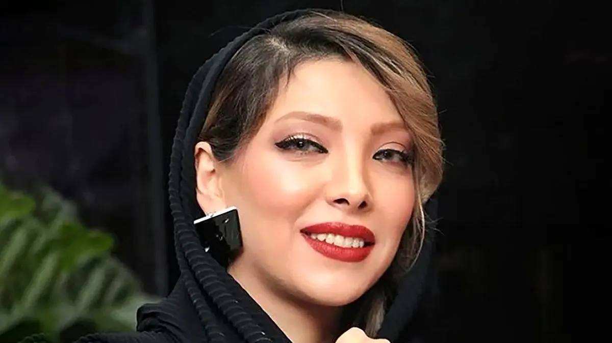 گریم جالب صدف اسپه آبادی در پشت صحنه یک برنامه