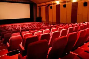 زیر و بم گیشه ۱۴۰۴ سینما زیر سایه جنگ