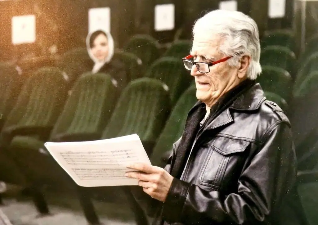 1404 در آینه از دست دادن; غروب نسل نویسندگان بزرگ ایرانی