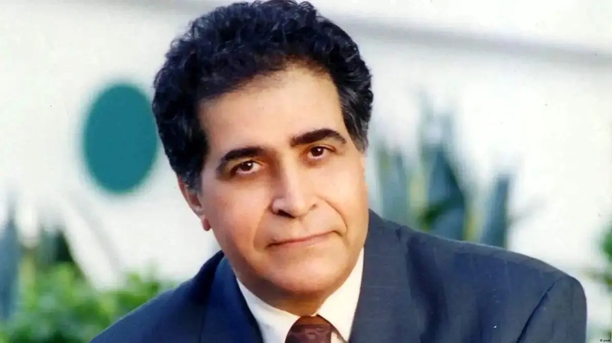 1404 در آینه از دست دادن; غروب نسل نویسندگان بزرگ ایرانی