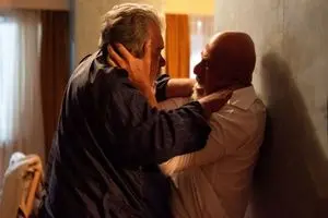 چرا «بدنام» توقیف ماند؟