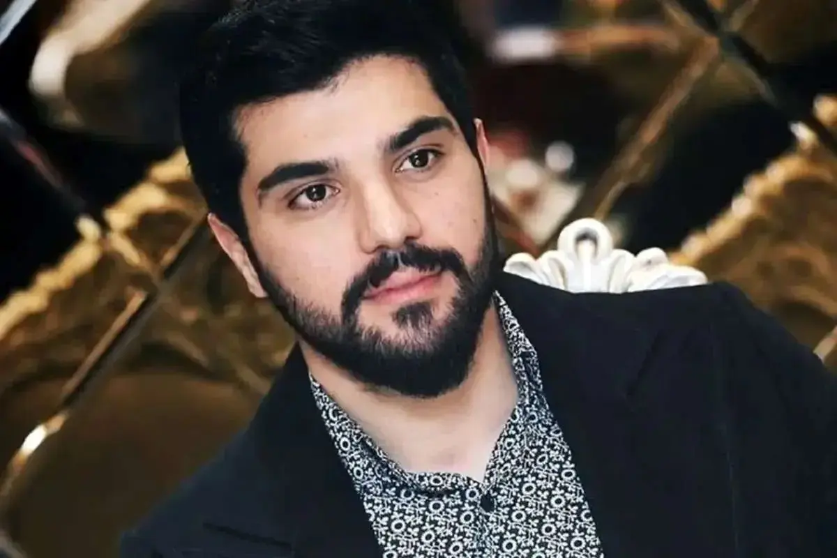 سینا مهراد: این جنگ باعث شد قدر سربازانمان را بیشتر بدانیم/فیلم