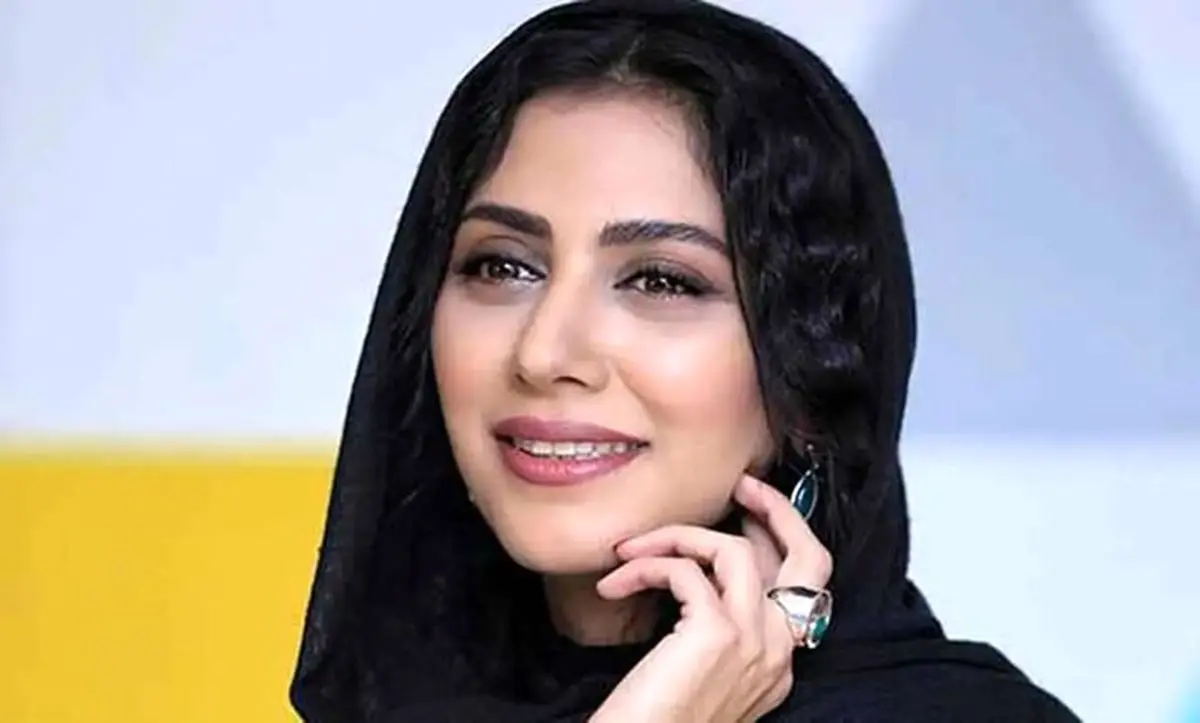 پاسخ قاطع مونا فرجاد به دونالد ترامپ: هی...