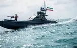 تصاویر ماهواره‌ای از آرایش ۱۰۰ قایق تندرو سپاه در تنگه هرمز