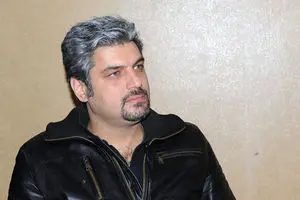 قابی از سام درخشانی و بازیگر زن روسی در یک مراسم/ ویدئو