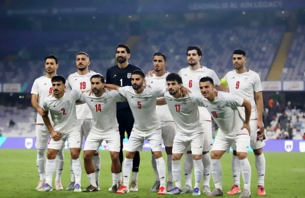 اعزام کاروان تیم ملی ایران به مکزیک از نگاه دوربین خبرنگار الجزیره/فیلم