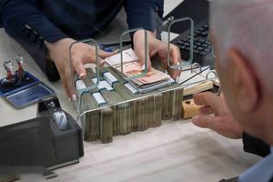 شرایط دریافت وام ۷۰۰ میلیونی برای همه
