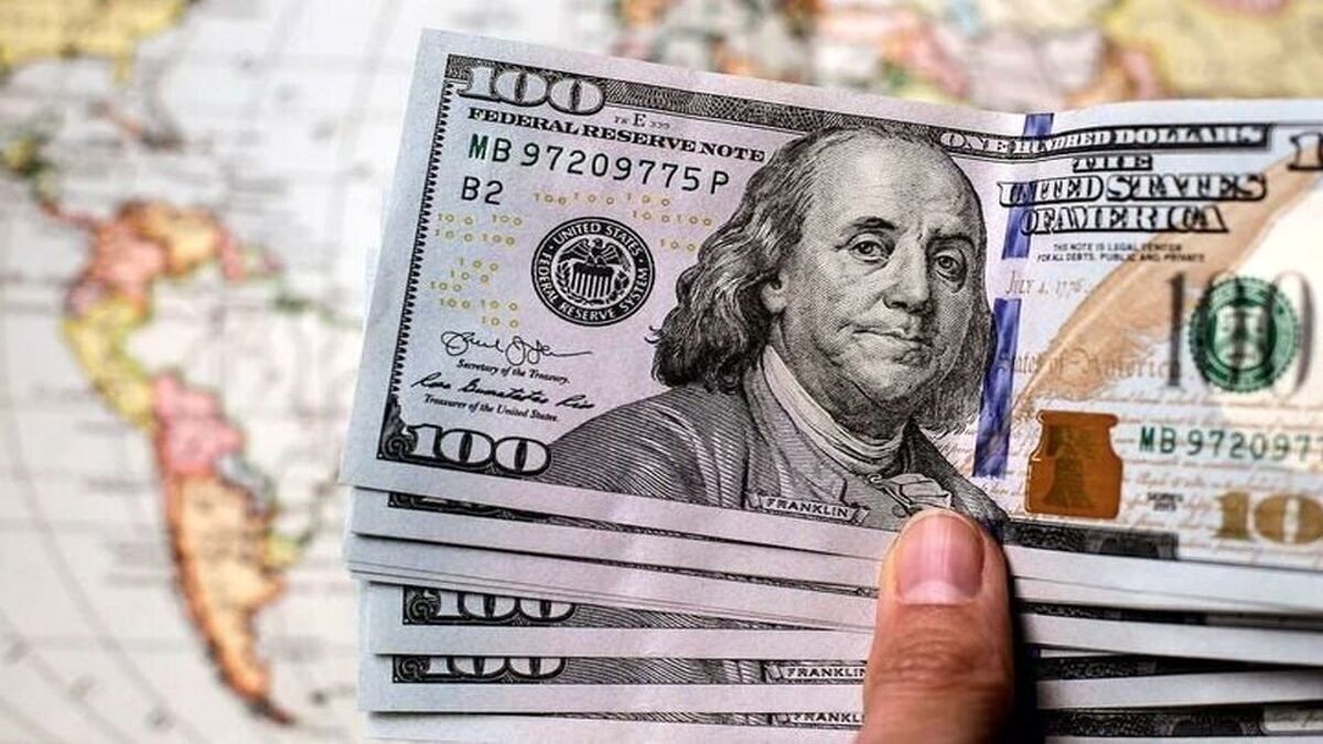 پس از توئیت ترامپ، قیمت دلار کاهش یافت