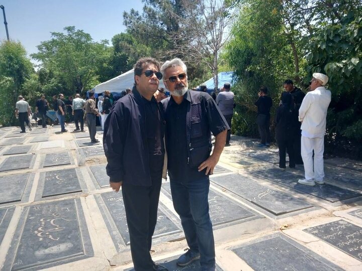 گزارش ایسنا از مراسم تشییع صدای ماندگار ایران/درگذشت بهروز رضوی نیامد!