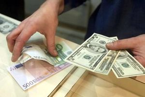 کف واقعی قیمت دلار چند