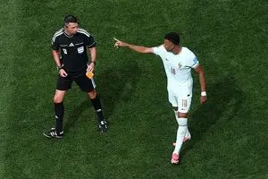 حرکت عجیب امباپه سوژه شد