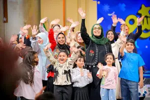 خجالتی هستم، اما با خنده یخ جمع را آب می‌کنم