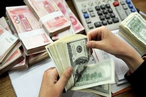 پیش بینی قیمت دلار پس از آزادسازی ۶ میلیارد دلار ایران