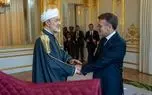 ویدئو؛ استقبال مکرون از سلطان عمان در کاخ الیزه پاریس