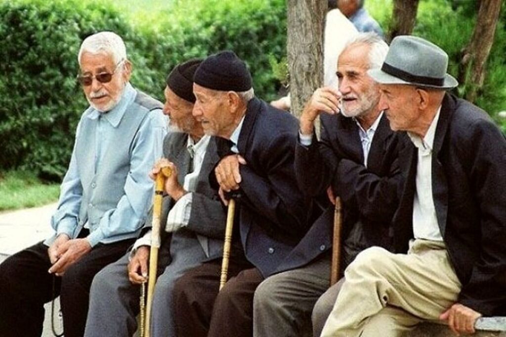 بسته شدن سایت ثبت نام وام مستمری بگیران در برخی استان ها ثبت نام انجام شد؟