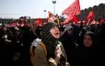 تصاویر؛ رنگ سرخ در تصاویری از مصلی غالب شد