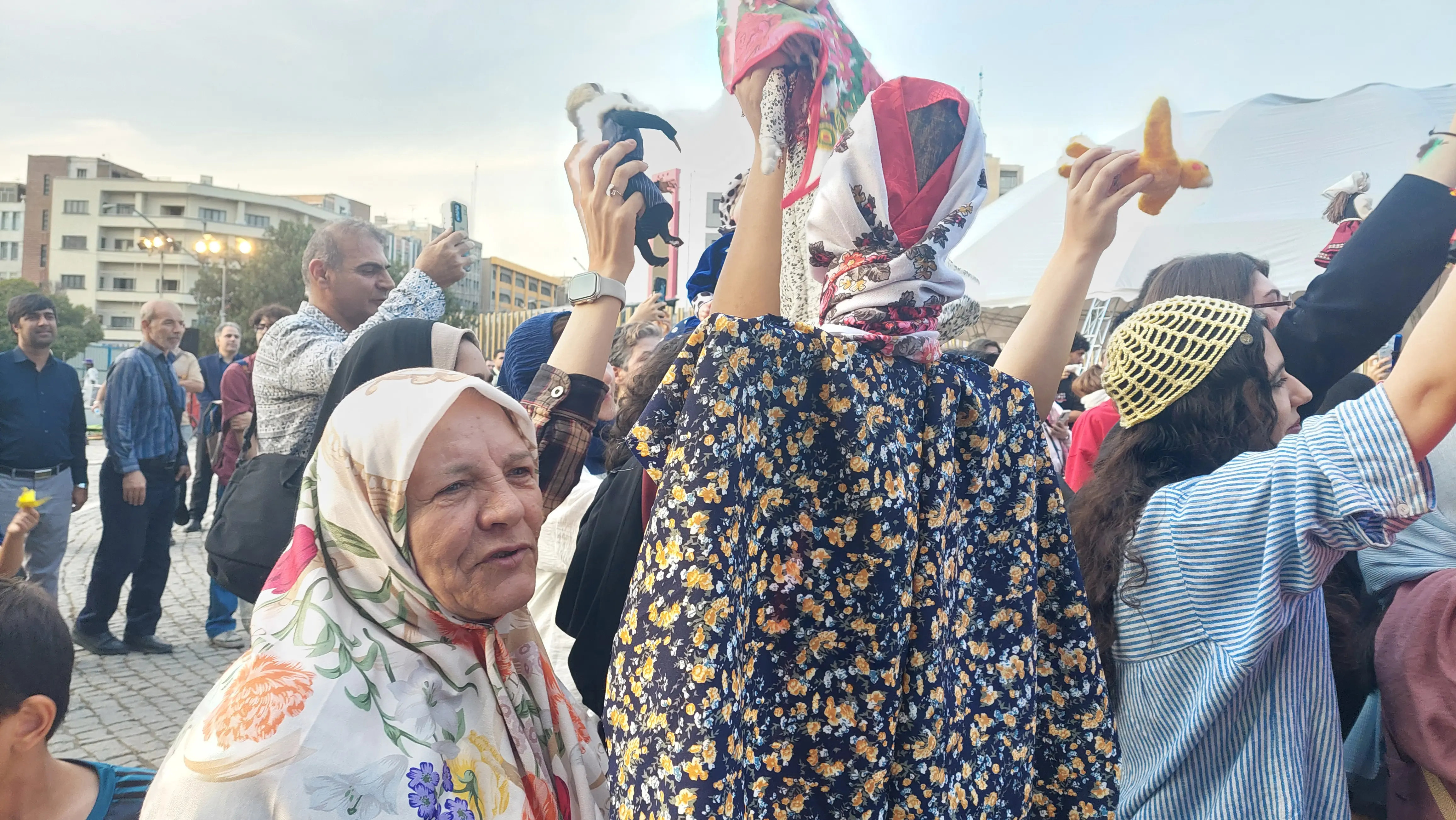 عروسک