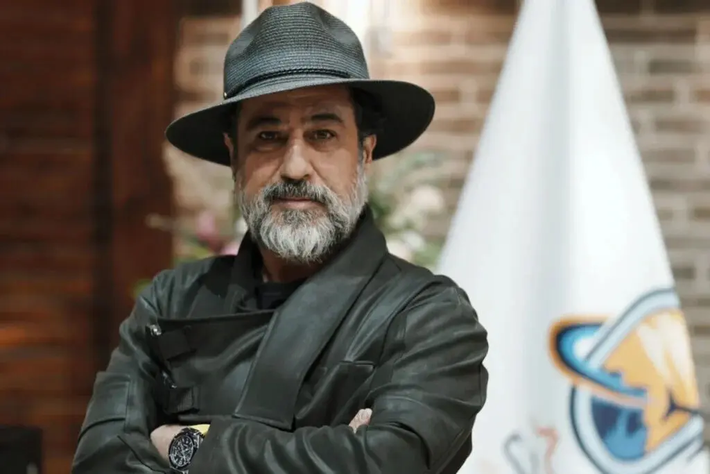 تقلید صدای مرحوم هاشمی ‌رفسنجانی توسط بازیگر مشهور/ ویدئو